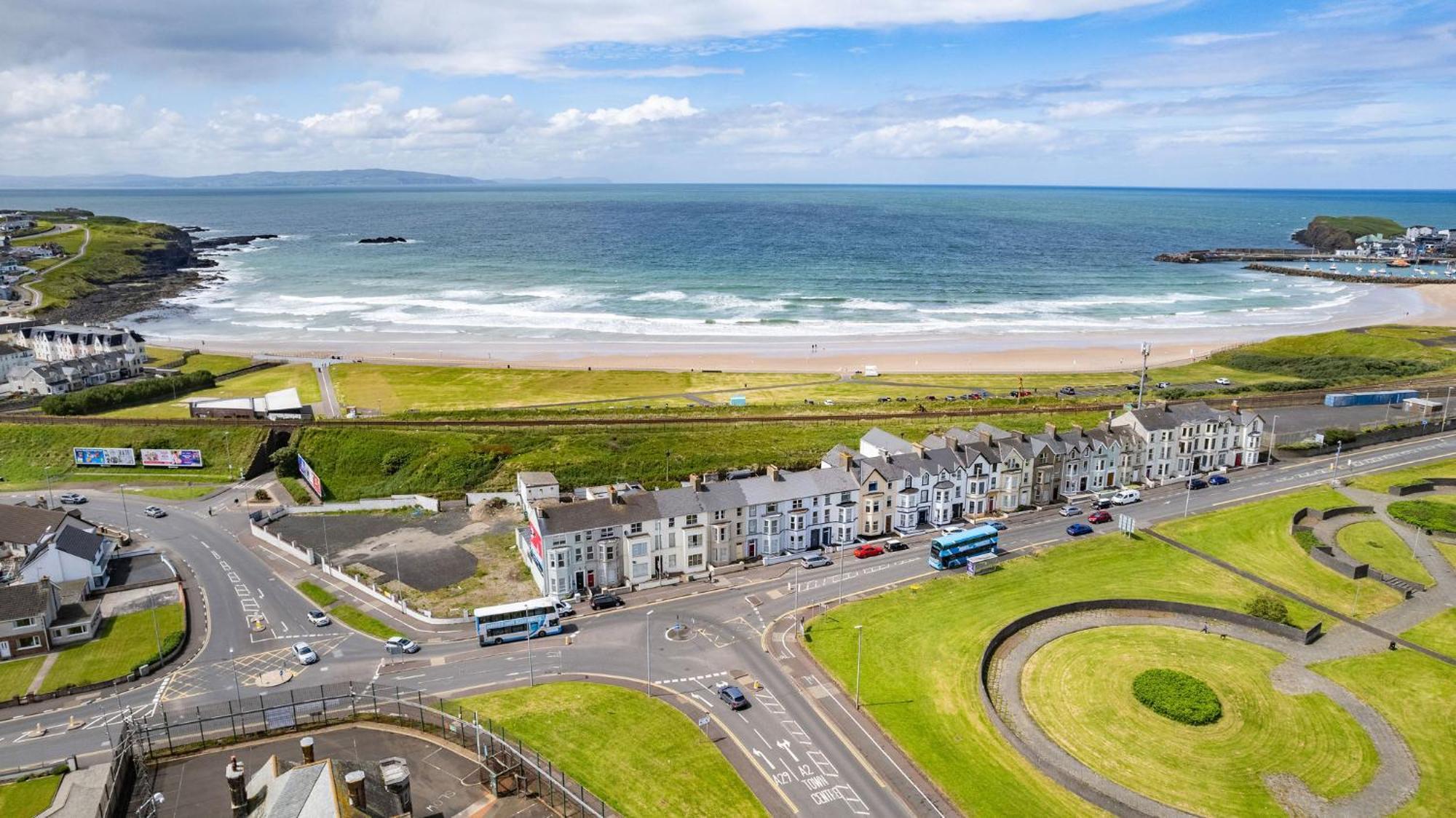 2 Dunluce Green - Portrush By The Sea Extérieur photo